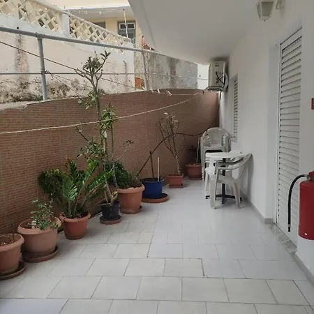 Apartman Roses *