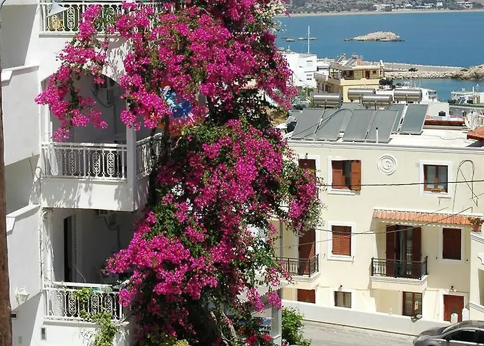 Roses Studios Apartment *